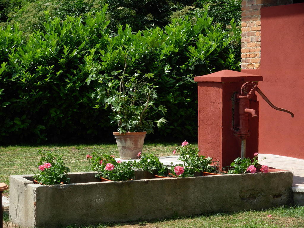 Cascina Foresto Bed & Breakfast Cossato Ngoại thất bức ảnh